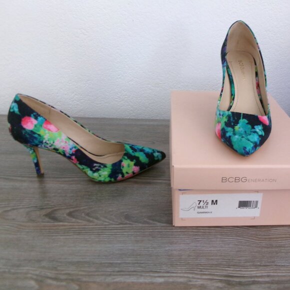 BCBGeneration Leather Soles Multi Color Pointed Toe Pumps Heels GAMINKH 7.5 - Picture 1 of 16